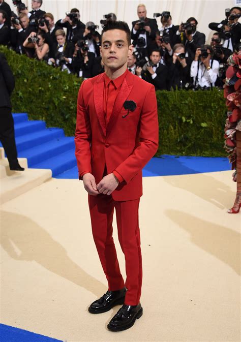 rami malek dress up